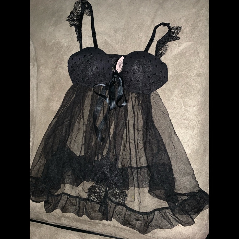 NWT Victoria’s Secret babydoll
